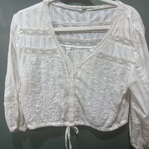 Free People White Embroidered V-Neck Crochet Peasant Top
